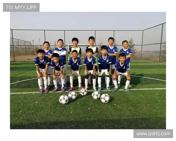 即墨足球明星盘点及其成就介绍让我们一起回顾他们的辉煌历程